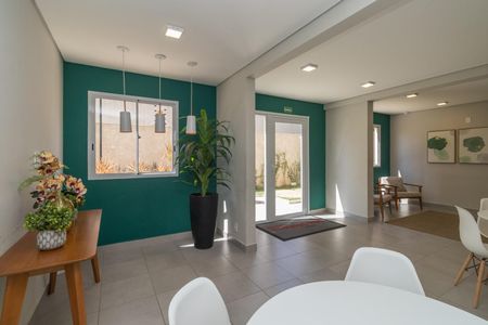 Apartamento para alugar com 43m², 2 quartos e sem vagaÁrea comum - Salão de festas