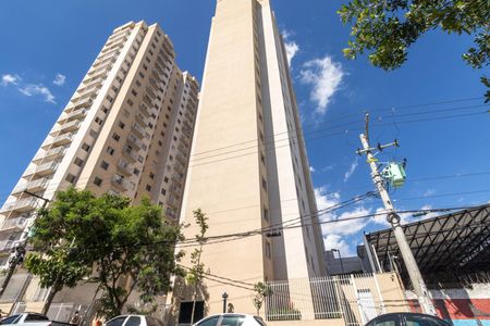Apartamento para alugar com 43m², 2 quartos e sem vagaFachada e portaria
