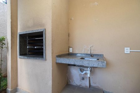 Apartamento para alugar com 43m², 2 quartos e sem vagaÁrea comum - Churrasqueira