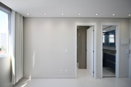 Sala de apartamento à venda com 2 quartos, 36m² em Morumbi, São Paulo