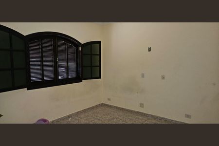 Casa à venda com 260m², 3 quartos e 2 vagasQuarto