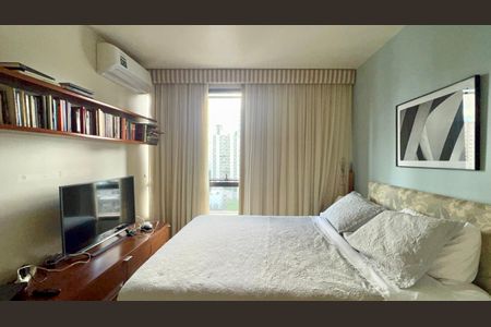 Apartamento à venda com 45m², 1 quarto e 1 vaga Apartamento à venda com 45m², 1 quarto e 1 vagaSuite