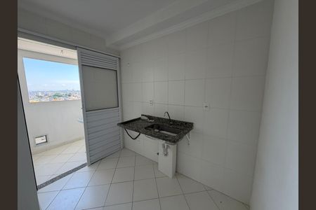 Cozinha de apartamento à venda com 2 quartos, 51m² em Vila Curuçá, Santo André
