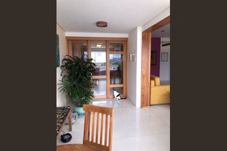 Apartamento à venda com 162m², 3 quartos e 3 vagasFoto 03