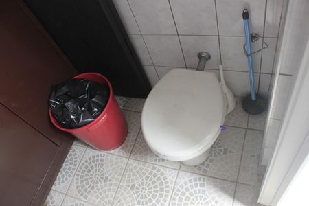Casa à venda com 148m², 3 quartos e 2 vagasBanheiro do quintal