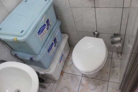 Casa à venda com 148m², 3 quartos e 2 vagasBanheiro da edícula