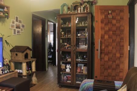 Sala de casa à venda com 3 quartos, 148m² em Vila Rosalia, Guarulhos