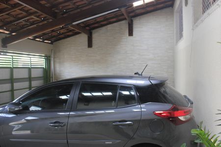 Casa à venda com 148m², 3 quartos e 2 vagasGaragem