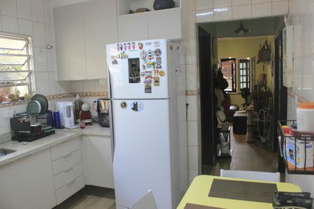Casa à venda com 148m², 3 quartos e 2 vagasCozinha