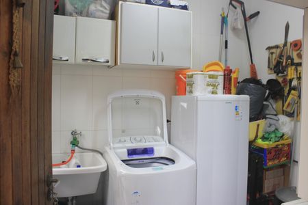 Casa à venda com 148m², 3 quartos e 2 vagasLavanderia