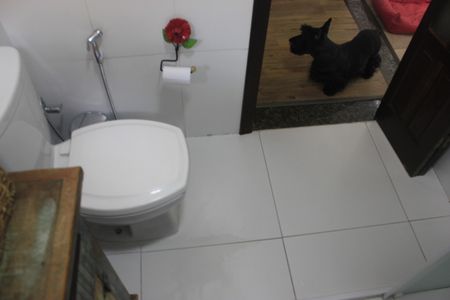 Casa à venda com 148m², 3 quartos e 2 vagasBanheiro