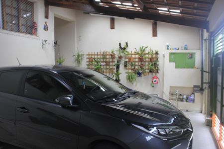 Casa à venda com 148m², 3 quartos e 2 vagasGaragem