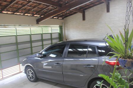 Casa à venda com 148m², 3 quartos e 2 vagasGaragem