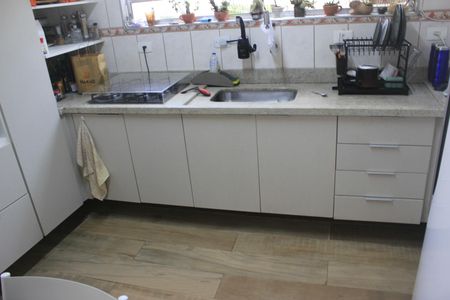 Casa à venda com 148m², 3 quartos e 2 vagasCozinha