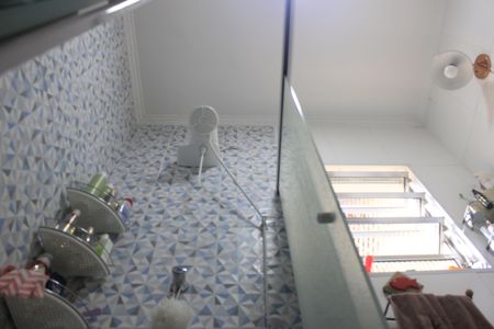 Casa à venda com 148m², 3 quartos e 2 vagasBanheiro