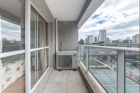 Studio para alugar com 38m², 1 quarto e 1 vagaVaranda