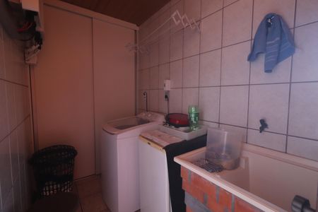 Casa à venda com 257m², 6 quartos e 2 vagasLavanderia