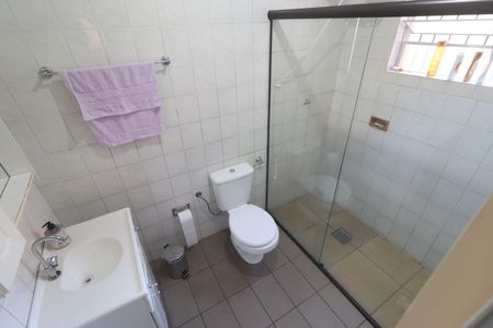 Casa à venda com 257m², 6 quartos e 2 vagasBanheiro