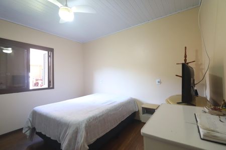 Casa à venda com 257m², 6 quartos e 2 vagasQuarto 5 da casa 2