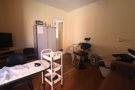 Casa à venda com 257m², 6 quartos e 2 vagassala casa 02