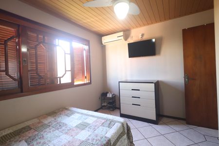 Casa à venda com 257m², 6 quartos e 2 vagasQuarto1 da casa 2