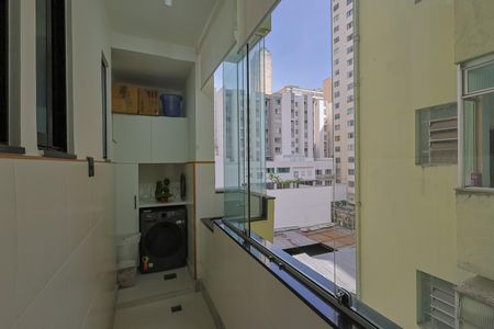 Apartamento à venda com 75m², 1 quarto e sem vaga