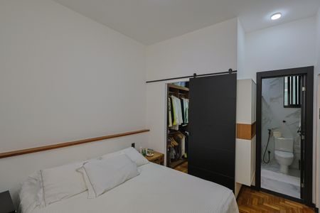 Apartamento à venda com 75m², 1 quarto e sem vaga