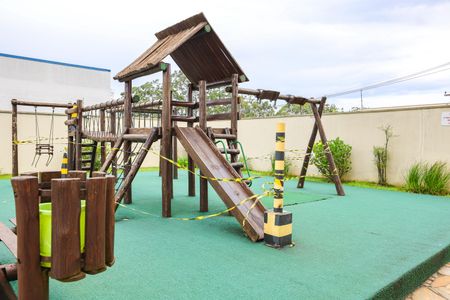 Apartamento para alugar com 54m², 2 quartos e 1 vaga Apartamento para alugar com 54m², 2 quartos e 1 vagaÁrea comum - Playground