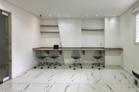 Apartamento para alugar com 72m², 2 quartos e 1 vagaCoworking 