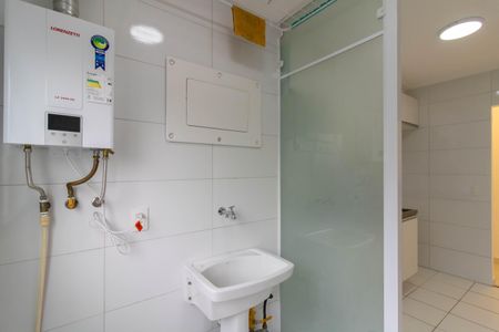 Apartamento para alugar com 58m², 2 quartos e 1 vagaArea de Serviço 