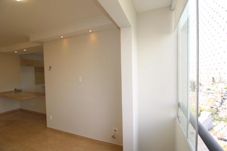 Apartamento à venda com 48m², 2 quartos e 1 vagaSala / Cozinha - Varanda