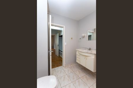 Apartamento para alugar com 200m², 3 quartos e 1 vagaBanheiro do quarto 3 Suíte