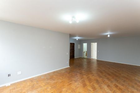Apartamento para alugar com 200m², 3 quartos e 1 vagaSala