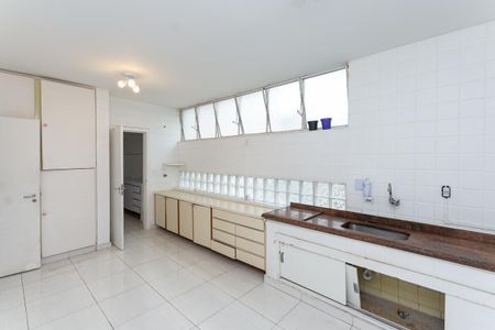 Apartamento para alugar com 200m², 3 quartos e 1 vagaCozinha 