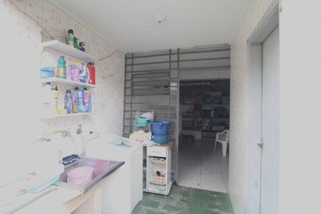 Casa à venda com 115m², 2 quartos e 2 vagasLavanderia