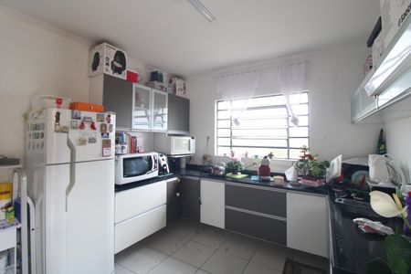 Casa à venda com 115m², 2 quartos e 2 vagasCozinha