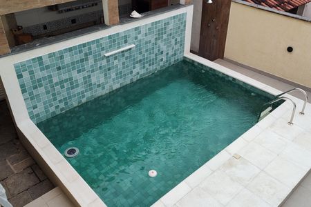 Casa de condomínio para alugar com 323m², 5 quartos e 3 vagas Casa de condomínio para alugar com 323m², 5 quartos e 3 vagasPiscina