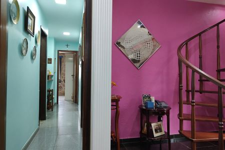 Casa de condomínio para alugar com 323m², 5 quartos e 3 vagas Casa de condomínio para alugar com 323m², 5 quartos e 3 vagasSala