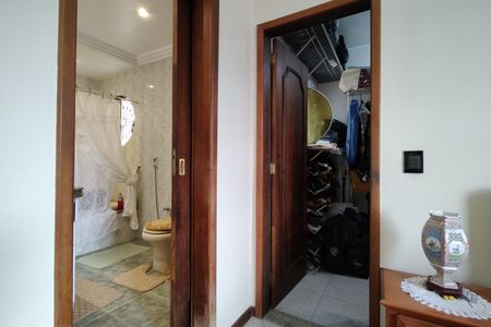 Casa de condomínio para alugar com 323m², 5 quartos e 3 vagas Casa de condomínio para alugar com 323m², 5 quartos e 3 vagasSuíte 2