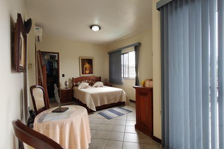 Casa de condomínio para alugar com 323m², 5 quartos e 3 vagas Casa de condomínio para alugar com 323m², 5 quartos e 3 vagasSuíte 2