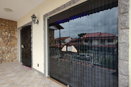 Casa de condomínio para alugar com 323m², 5 quartos e 3 vagas Casa de condomínio para alugar com 323m², 5 quartos e 3 vagasVaranda da Cobertura