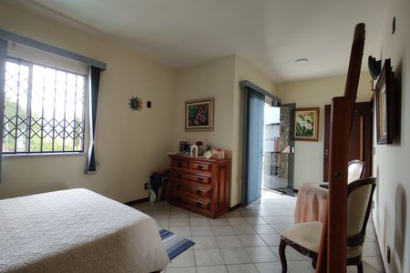 Casa de condomínio para alugar com 323m², 5 quartos e 3 vagas Casa de condomínio para alugar com 323m², 5 quartos e 3 vagasSuíte 2