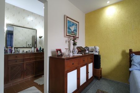 Casa de condomínio para alugar com 323m², 5 quartos e 3 vagas Casa de condomínio para alugar com 323m², 5 quartos e 3 vagasSuíte