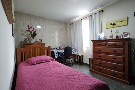 Casa de condomínio para alugar com 323m², 5 quartos e 3 vagas Casa de condomínio para alugar com 323m², 5 quartos e 3 vagasQuarto