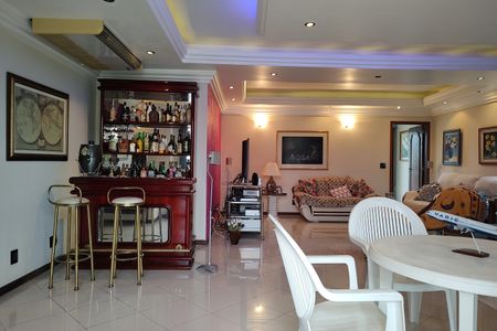 Casa de condomínio para alugar com 323m², 5 quartos e 3 vagas Casa de condomínio para alugar com 323m², 5 quartos e 3 vagasCobertura