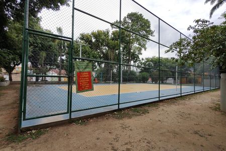 Casa de condomínio para alugar com 323m², 5 quartos e 3 vagas Casa de condomínio para alugar com 323m², 5 quartos e 3 vagasQuadra Esportiva