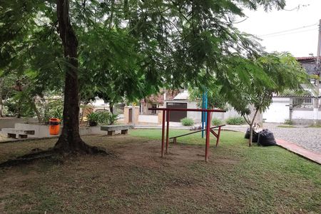 Casa de condomínio para alugar com 323m², 5 quartos e 3 vagas Casa de condomínio para alugar com 323m², 5 quartos e 3 vagasÁrea comum