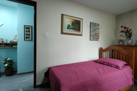 Casa de condomínio para alugar com 323m², 5 quartos e 3 vagas Casa de condomínio para alugar com 323m², 5 quartos e 3 vagasQuarto