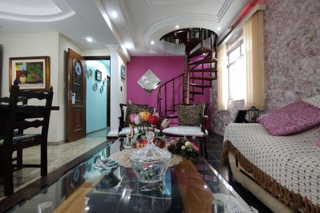 Casa de condomínio para alugar com 323m², 5 quartos e 3 vagas Casa de condomínio para alugar com 323m², 5 quartos e 3 vagasSala