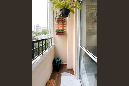 Apartamento à venda com 55m², 2 quartos e 1 vagaSacada